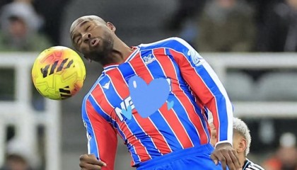 水晶宫不过了？队长被挖 主帅发布会吵着要离队 头号前锋也要卖|马特塔|尤文图斯|格拉斯纳|曼城|意甲_新浪体育_新浪新闻