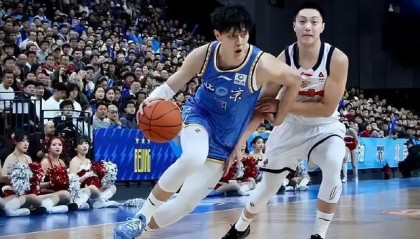 开云体育官方网站-三分31中8！11冠王广东8进4惨败，北京首钢掀翻热门？