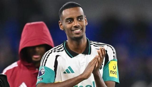 1739282356025070303.jpg 47ed97a15a006c6b8952334f578ad78.jpg